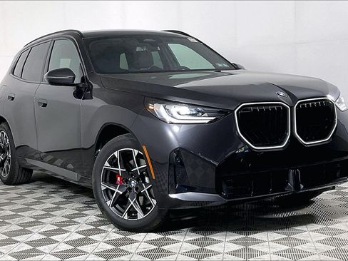Certified 2026 BMW X3 xDrive30i w/ M Sport Package AWD/4WD image 1