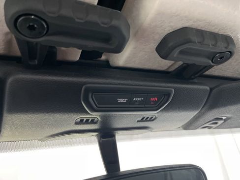 Used 2022 Jeep Wrangler Unlimited Willys image 16