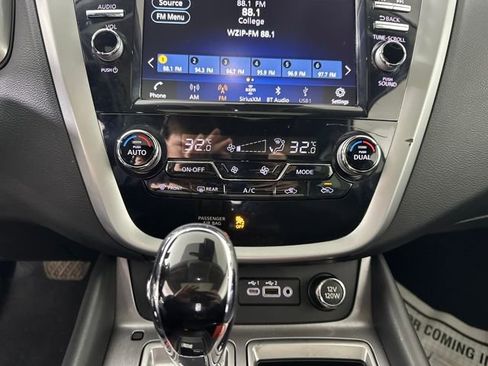 Used 2021 Nissan Murano SV image 23