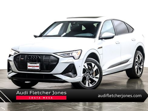 Used 2023 Audi e-tron Premium w/ Convenience Plus Package image 1