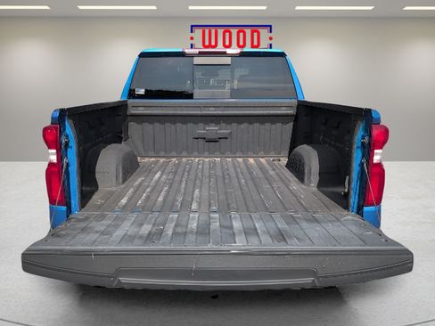 Used 2022 Chevrolet Silverado 1500 RST AWD/4WD image 9