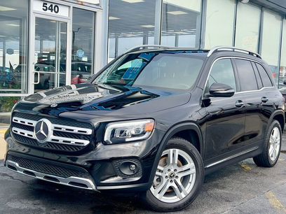 Used 2021 Mercedes-Benz GLB 250 4MATIC w/ Premium Package