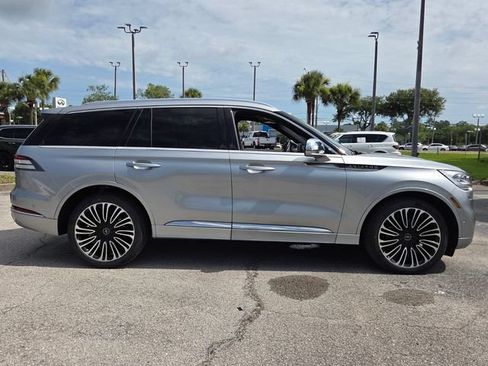 Used 2022 Lincoln Aviator Black Label w/ Dynamic Handling Package AWD/4WD image 8