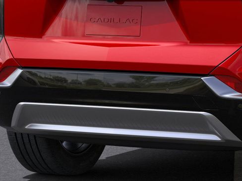 New 2025 Cadillac Optiq Luxury 1 image 35