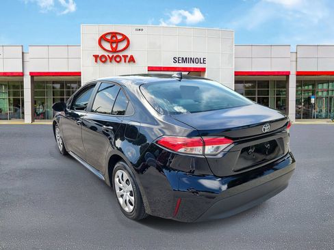 Used 2024 Toyota Corolla LE FWD image 4