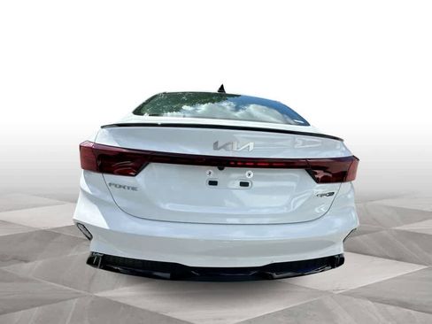 Certified 2024 Kia Forte GT-Line FWD image 7
