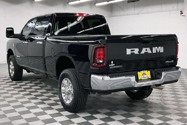 Used 2025 RAM 3500 Big Horn AWD/4WD image 2