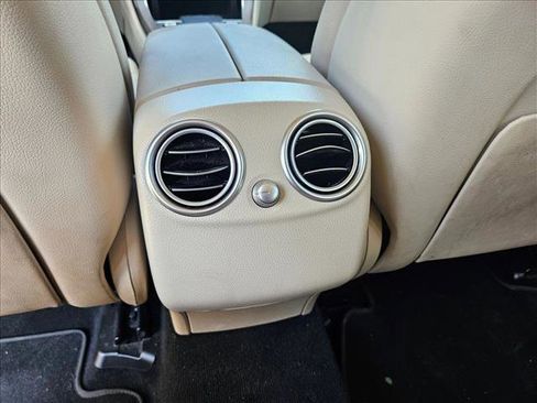 Used 2020 Mercedes-Benz GLC 300 GLC 300 image 18