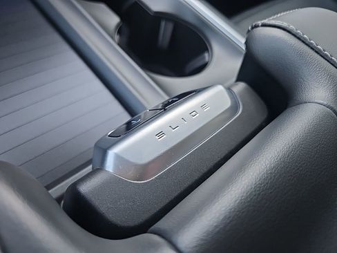 Used 2025 Ford Expedition Max Platinum image 68