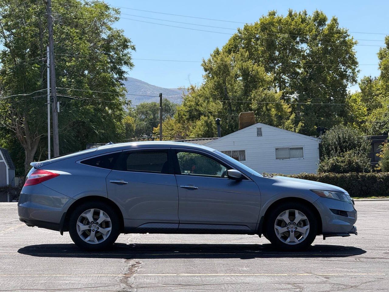 Used 2010 Honda Crosstour EX-L image 6