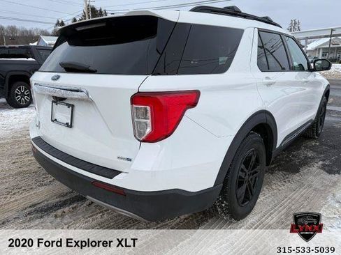Used 2020 Ford Explorer XLT w/ Equipment Group 202A image 5