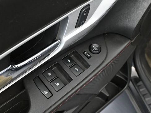 Used 2013 GMC Terrain SLT FWD image 18