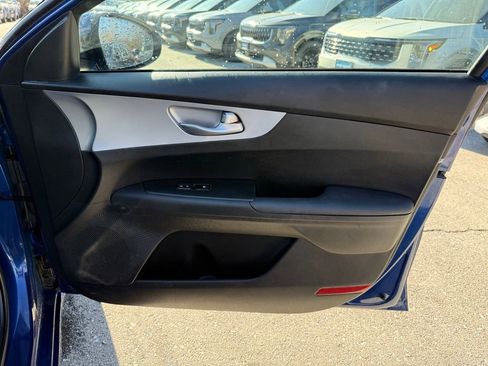 Certified 2023 Kia Forte LXS w/ LXS Technology Package image 13
