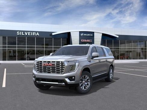 New 2026 GMC Yukon XL Denali AWD/4WD image 8
