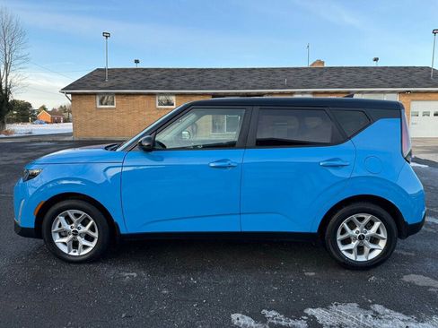 Used 2023 Kia Soul S image 6