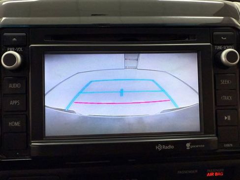 Used 2015 Toyota Tacoma PreRunner w/ SR5 Package image 15