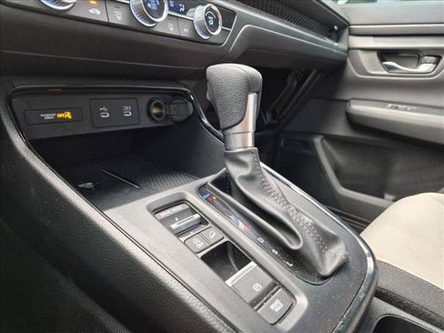 Used 2026 Honda CR-V LX image 12