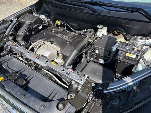 Used 2018 GMC Terrain Denali w/ Advanced Safety Package image 38