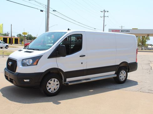 Used 2025 Ford Transit 250 Low Roof w/ Exterior Upgrade Package RWD image 10