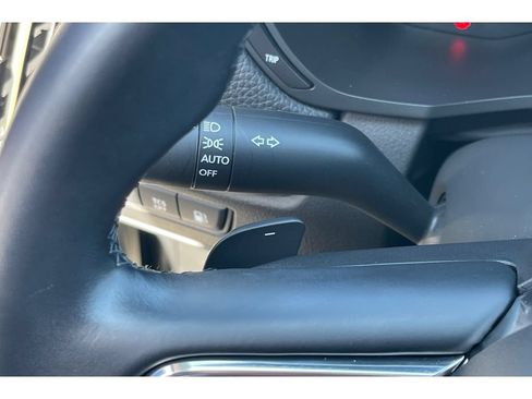 Certified 2024 MAZDA CX-90 Plug-In Hybrid w/ Premium Pkg AWD/4WD image 39