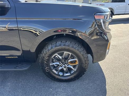 New 2025 Ford Expedition Tremor image 2