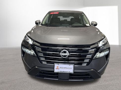 Certified 2026 Nissan Rogue SV w/ Cold Weather Package AWD/4WD image 31