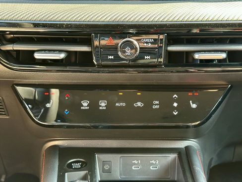 New 2026 Nissan Kicks SR w/ Cold Weather Package AWD/4WD image 22