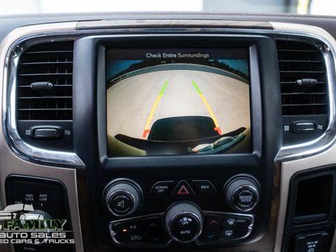 Used 2015 RAM 2500 Longhorn w/ Convenience Group AWD/4WD image 16