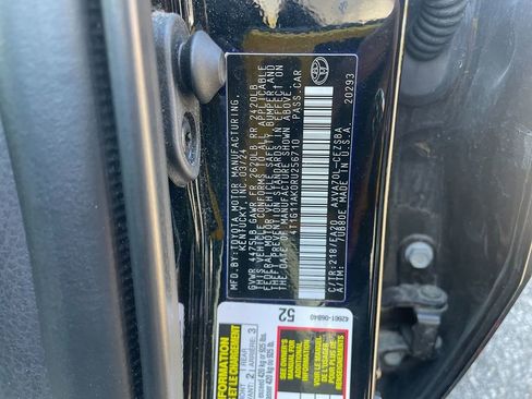 Used 2024 Toyota Camry SE FWD image 32
