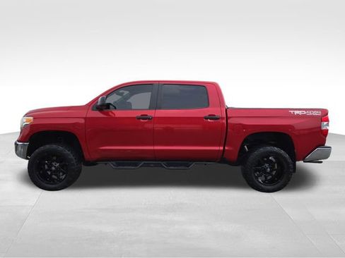 Used 2017 Toyota Tundra SR5 AWD/4WD image 10