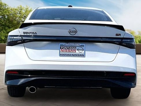 New 2026 Nissan Sentra SR FWD image 4