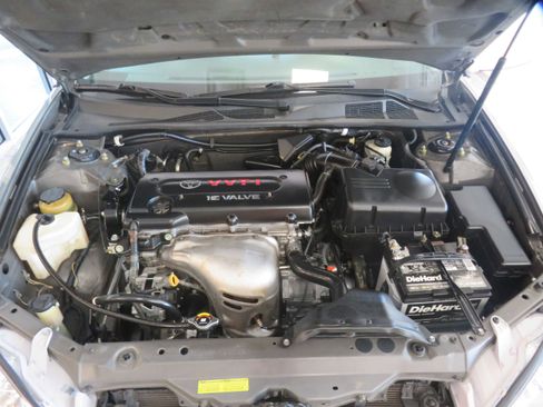 Used 2004 Toyota Camry SE image 45