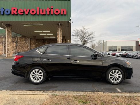 Used 2019 Nissan Sentra SV image 8