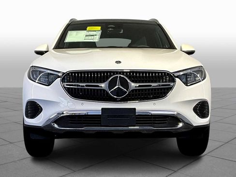 New 2026 Mercedes-Benz GLC 300 4MATIC image 2