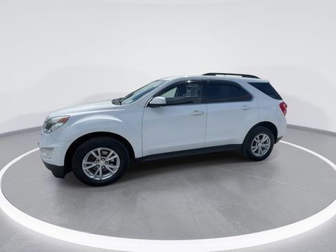 Used 2017 Chevrolet Equinox LT w/ Convenience Package FWD image 9