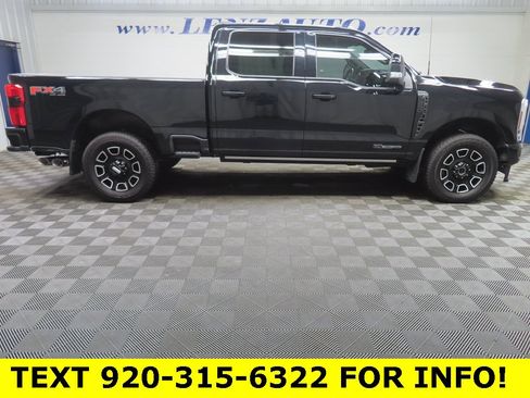 Used 2025 Ford F250 Platinum image 2