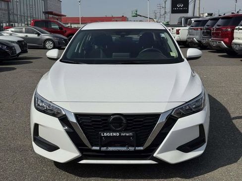 Used 2022 Nissan Sentra SV w/ Trunk Package image 2