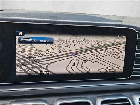 New 2026 Mercedes-Benz GLS 580 4MATIC image 11