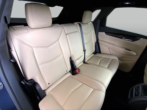 Used 2017 Cadillac XT5 FWD image 20