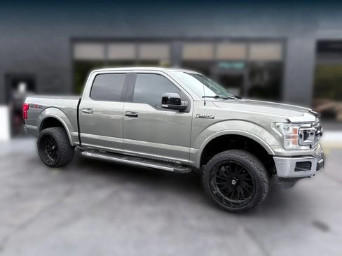 Used 2019 Ford F150 Lariat w/ Equipment Group 502A Luxury AWD/4WD image 7