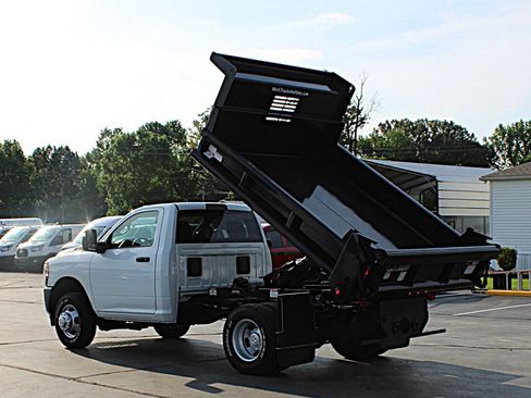 Used 2024 RAM 3500 Tradesman AWD/4WD image 4