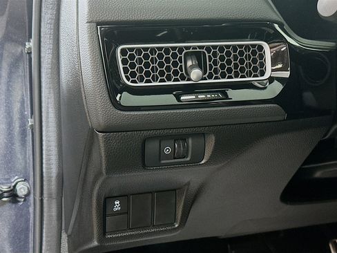 Certified 2025 Honda Civic Sport Touring image 10