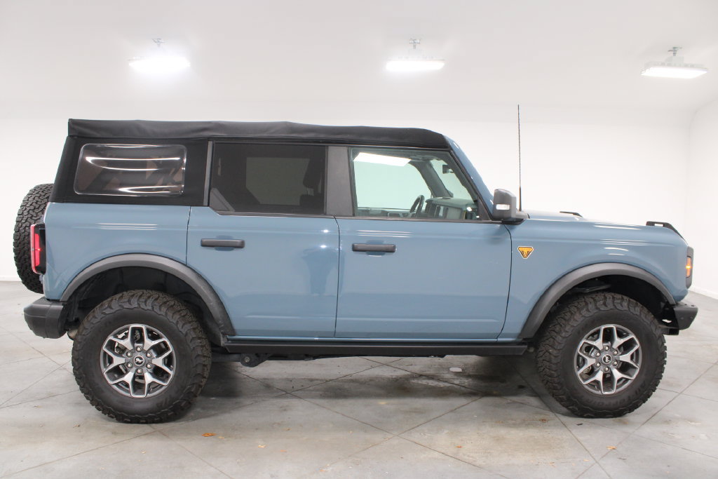 Used 2021 Ford Bronco Badlands AWD/4WD image 11