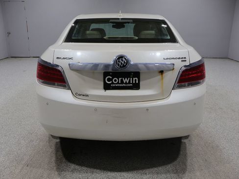 Used 2011 Buick LaCrosse CXL FWD image 11