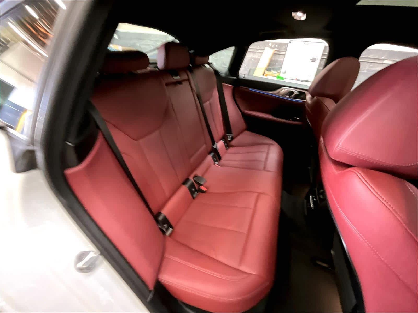 Used 2023 BMW i4 eDrive40 RWD image 29