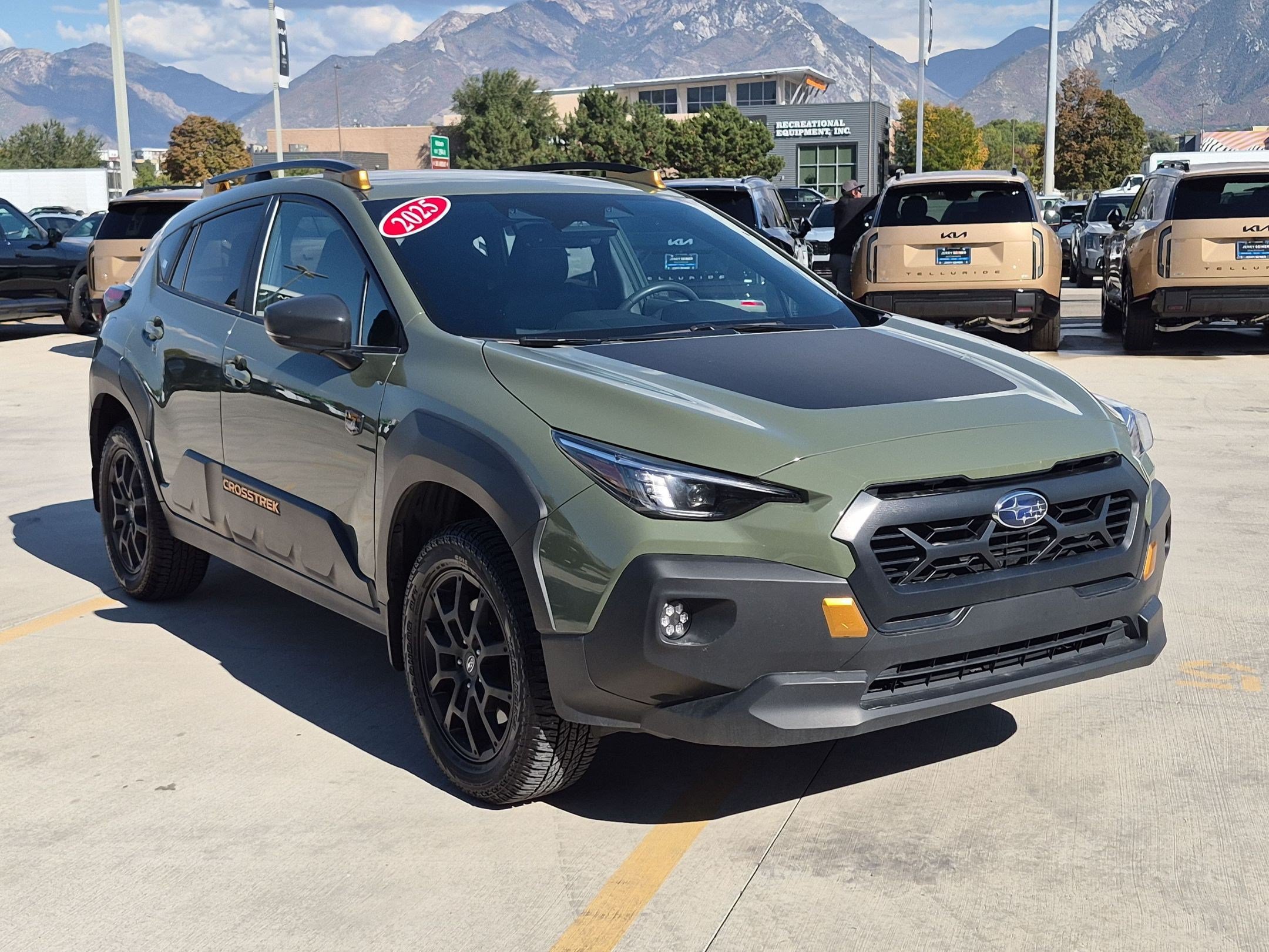 Used 2025 Subaru Crosstrek 2.5i Wilderness AWD/4WD image 8