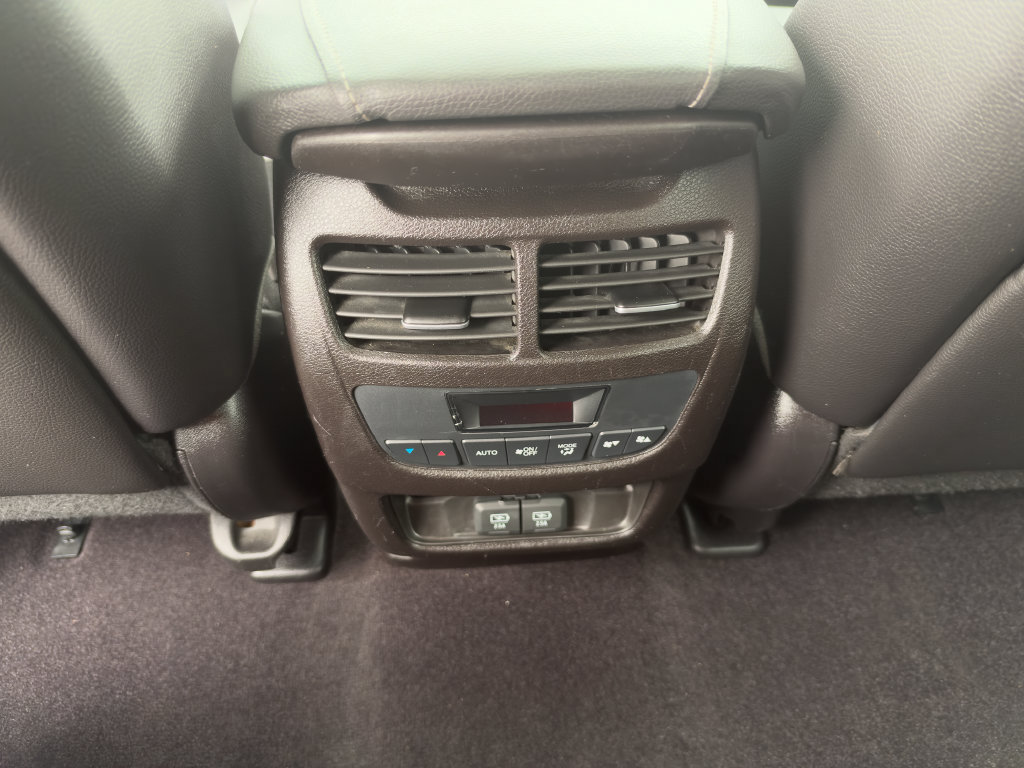 Used 2020 Acura MDX w/ Technology Package AWD/4WD image 19