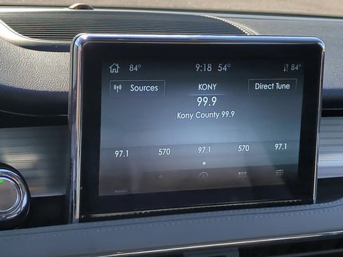 Used 2022 Lincoln Corsair FWD w/ Equipment Group 101A image 22