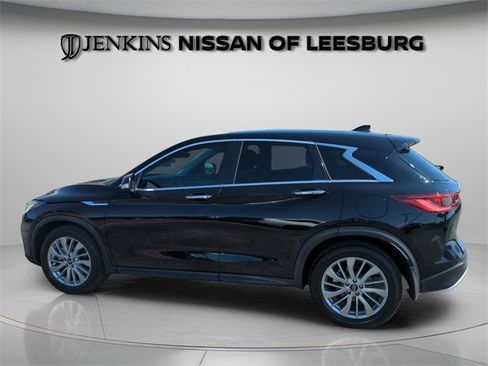 Used 2023 INFINITI QX50 Pure image 13