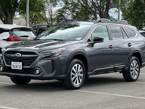 New 2025 Subaru Outback Premium AWD/4WD image 8